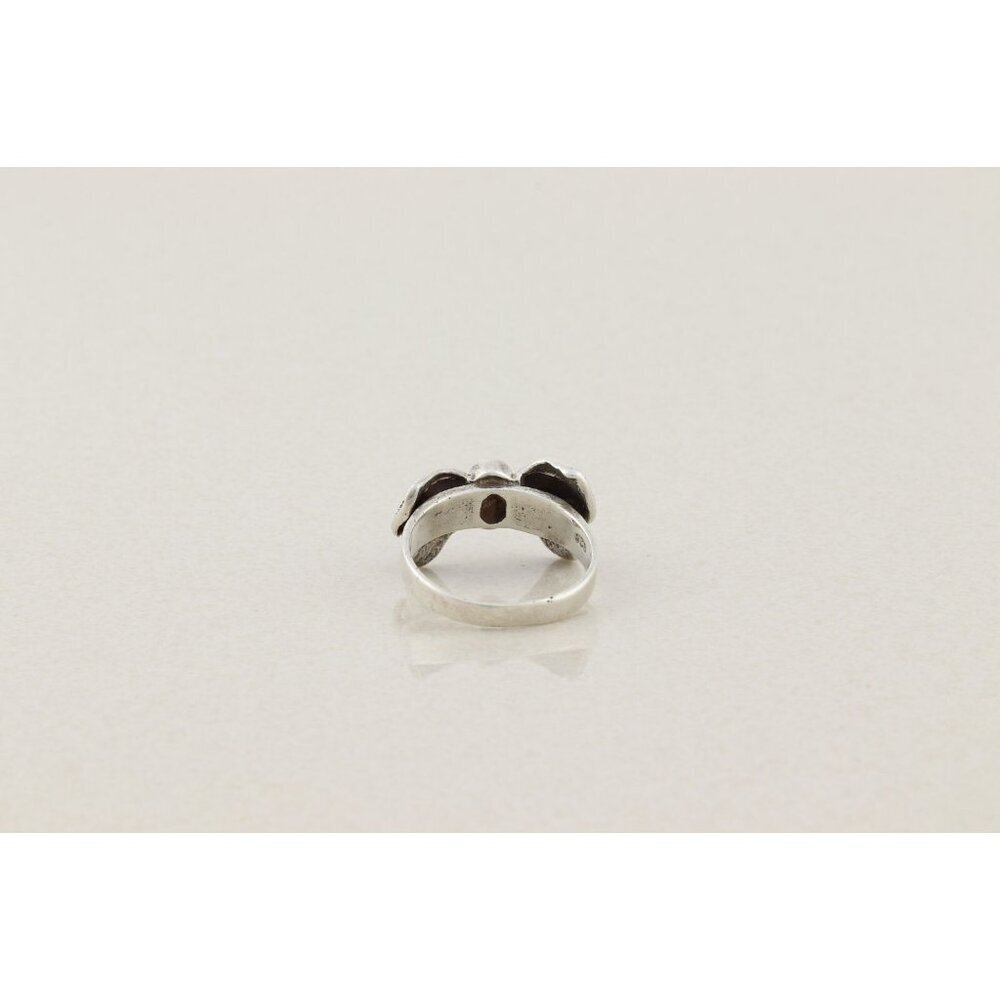Sterling Silver Onyx and Marcasite Bow Ring Size 8 1/4 - Picture 7 of 7